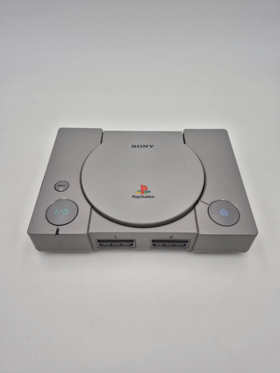 Sony Playstation 1 SCPH-7502 met aansluitmateriaal
