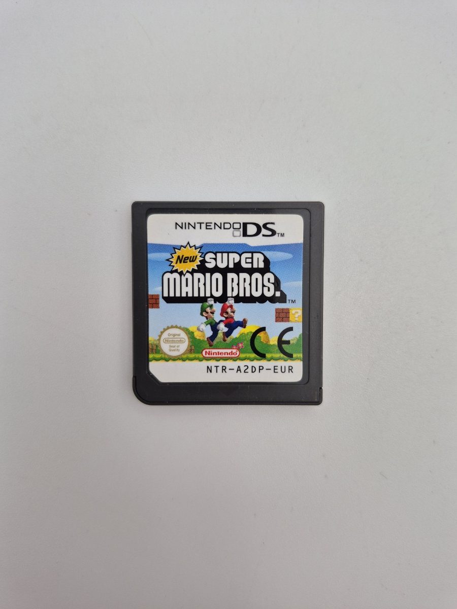 New Super Mario Bros. NDS Cartridge