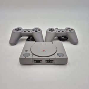 PS1 Mini met twee controllers